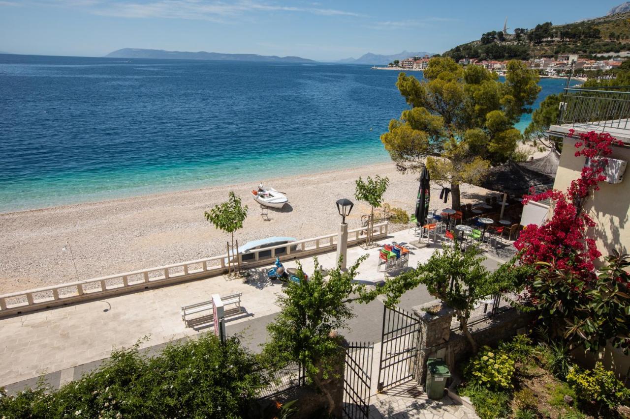 Beach Front Apartment Podgora Exterior photo